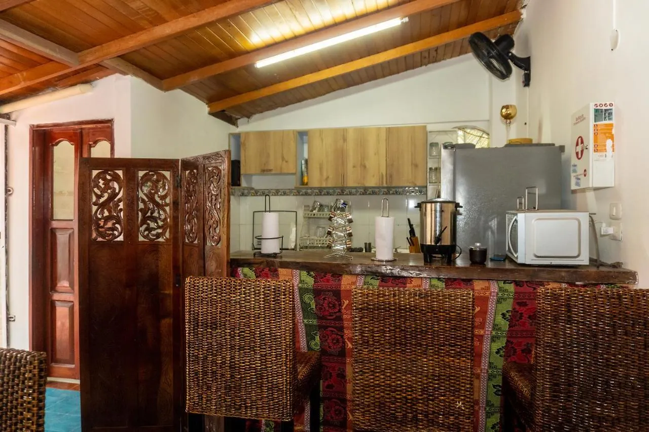 Hostal Boutique Casa Bonita Santa Marta  Guest house